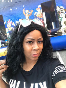 Meet your Posher, Valerie